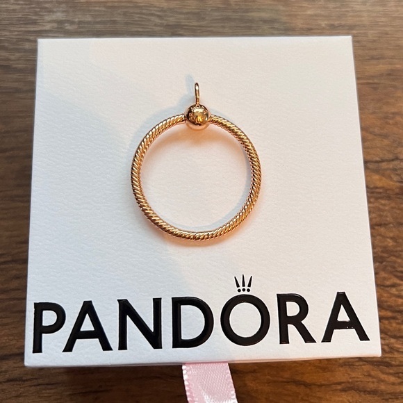 Pandora Moments Medium O Pendant Rose Gold - Picture 1 of 10